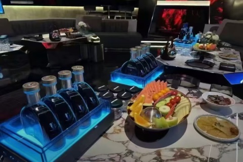 玉林这家夜总会招聘信息没梦想何必KTV加入我们逐梦赚